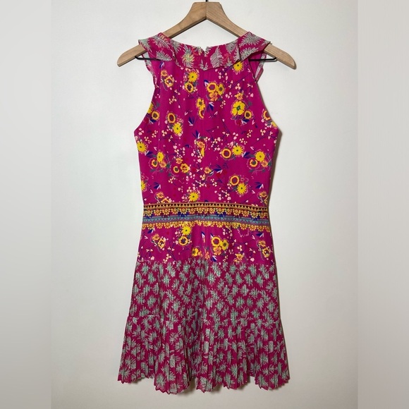 SALONI Amy Short Dress In Shocking Pink Silk Pleated Floral Print Sz 6 - Picture 6 of 8
